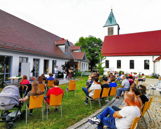 gottesdienst im Freien